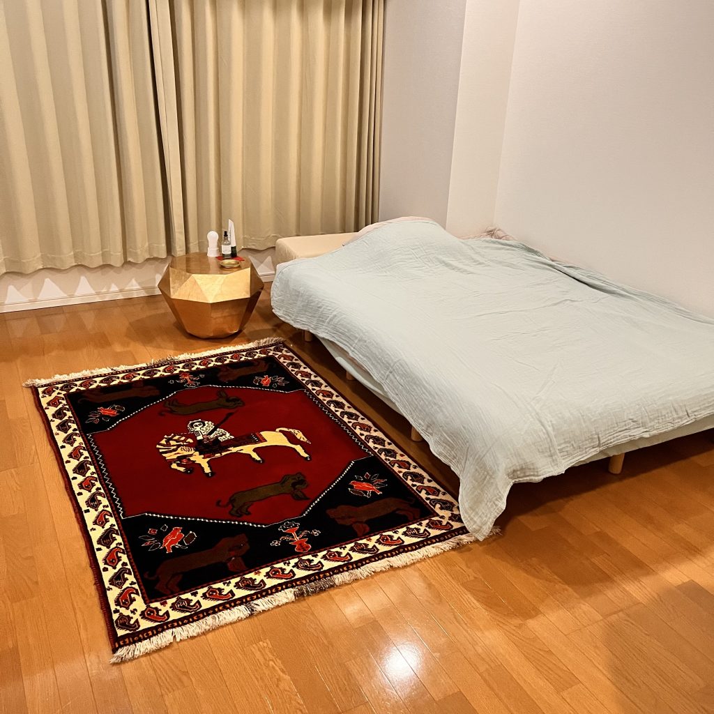 ペルシャ絨毯　トライバルラグ　ガシュガイ族　ギャッベ　173cm×123cm